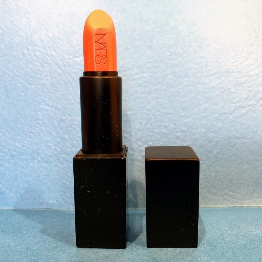 NARS Audacious Lipstick in Barbara